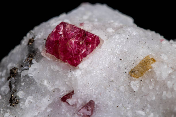 istock Macro mineral stone Spinel on a black background 1072138000