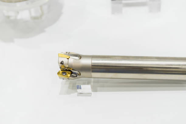 istock Industrial milling metal cutting tool with carbide cutter insert 1072152282
