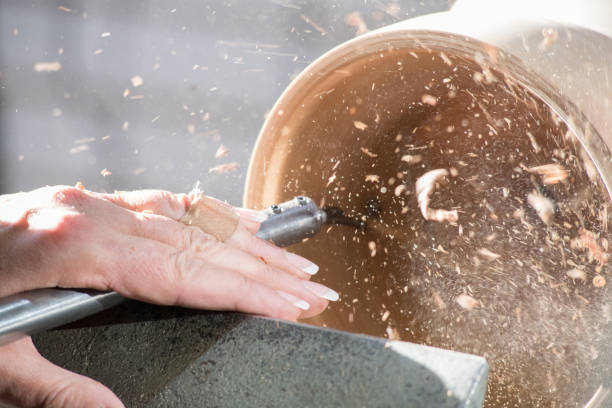istock Wood Turning Artisanal 1072156382