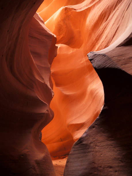 istock antelope canyon - USA 1072192126