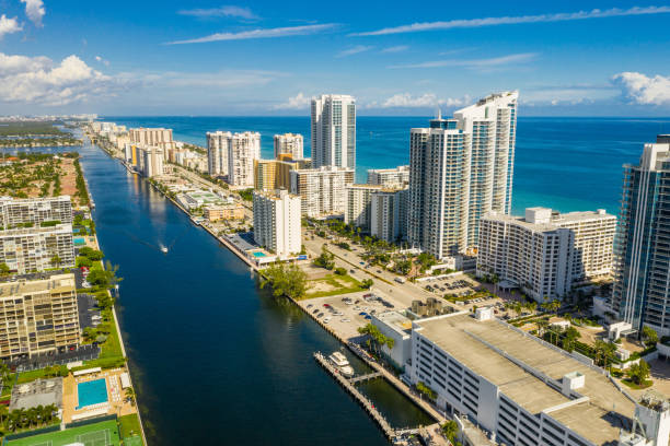 istock Aerial photo Hollywood Beach FL 1072193604