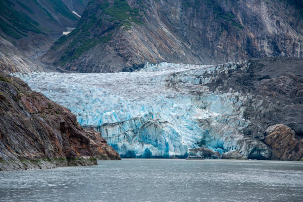 istock Glaciers of Alaska 1072311182