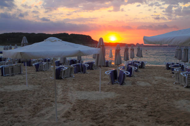 istock sunset on the Bulgarian Beach 1072369814