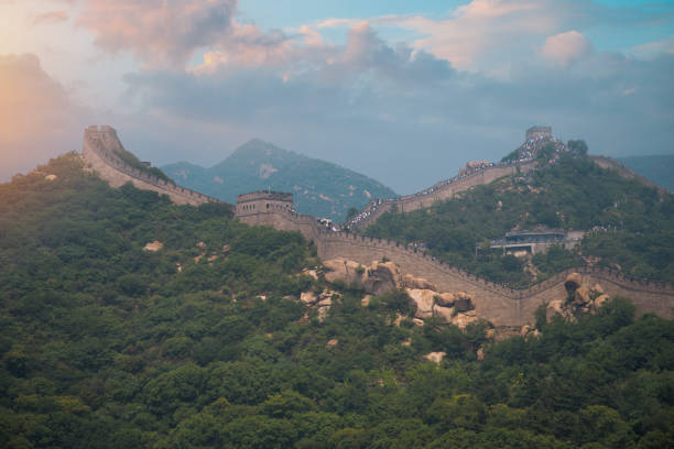 istock View of the great Chinese wall 1072393172
