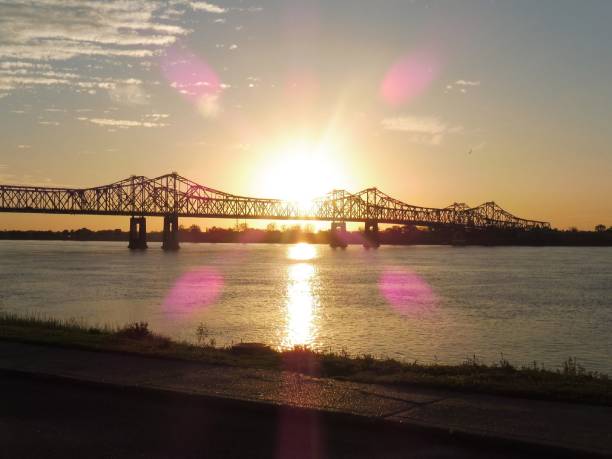 istock Mississippi Bridge in Natchez 1072438894