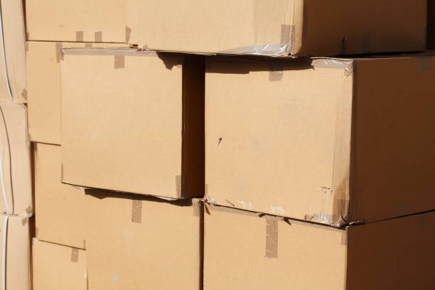 istock Stacked brown pakk cartons 1072505330