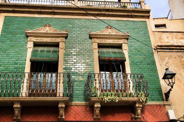 istock Old colorful and majestic facades in Elche 1072508412