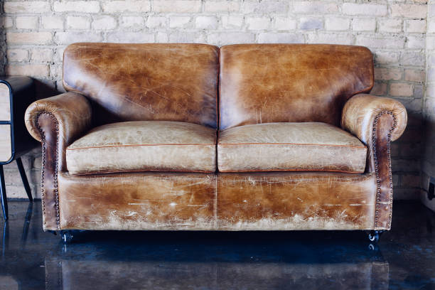 istock Living room with vintage style  leather sofa 1072560182