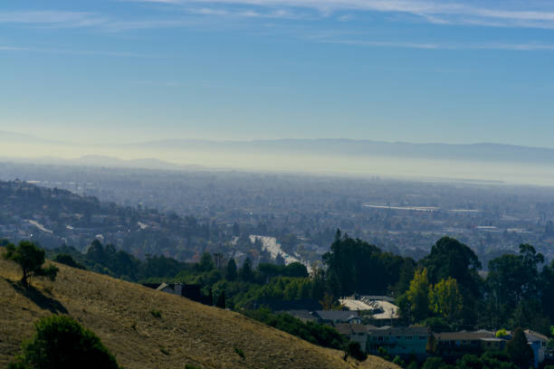 istock panoramic view of the Oakland and San Francisco 1072564014