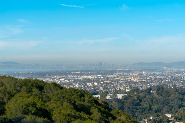 istock panoramic view of the Oakland and San Francisco 1072564086