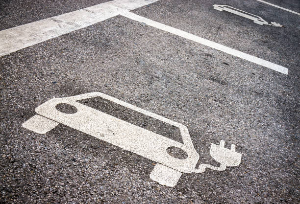 signs for a power supply for electric cars