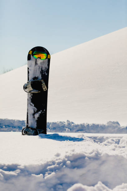 istock Equipment for snowboarding on the slope 1072653878