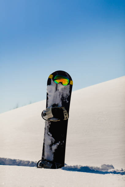 istock Equipment for snowboarding on the slope 1072653922