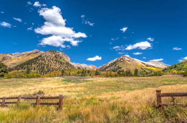 rancho del país alto de san juan - uncompahgre national forest fotografías e imágenes de stock