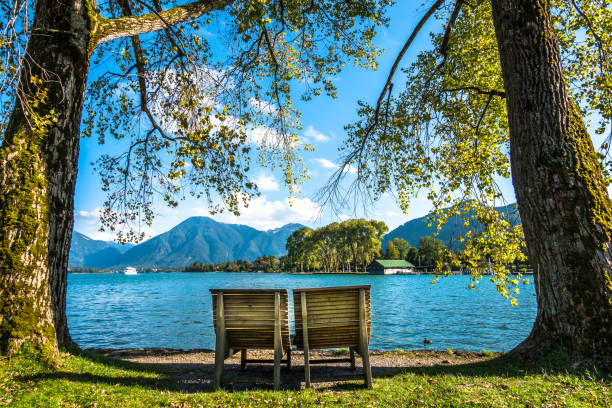 lago tegernsee - lake tegernsee foto e immagini stock