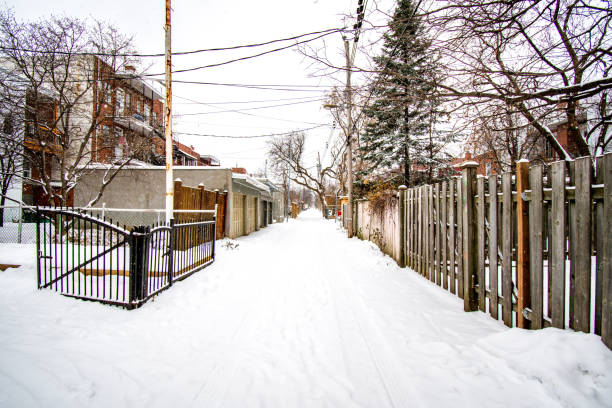 Montreal alley during a snowfall