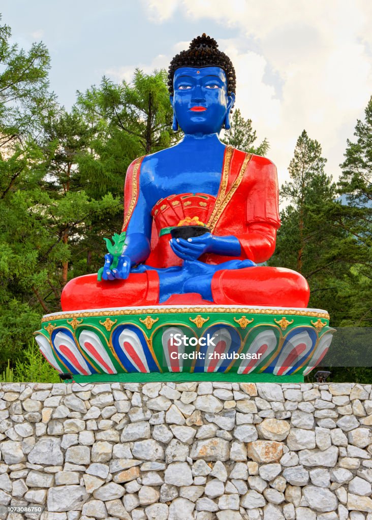 Bhaisajyaguru Buddha Of Healing And Medicine Stock Photo - Download Image  Now - Blue, Buddha, Buddhism - iStock