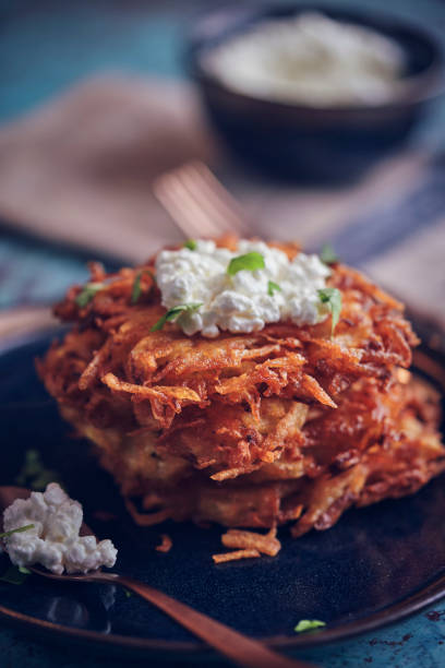 istock Delicious Rosti Potato Pancake with Cottage Cheese 1073191518