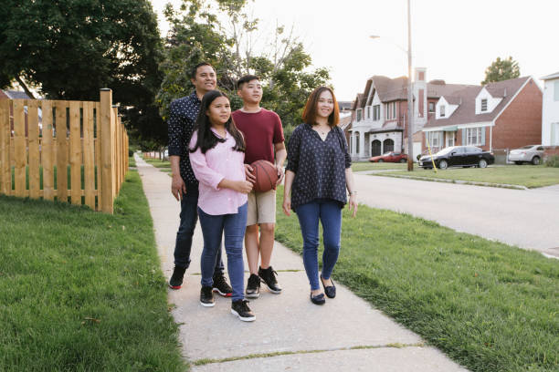 istock Canadian family 1073207804