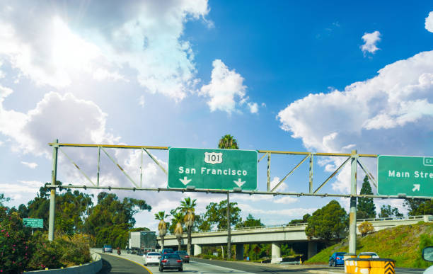 istock Traffic on 101 freeway northbound in Los Angeles 1073211062