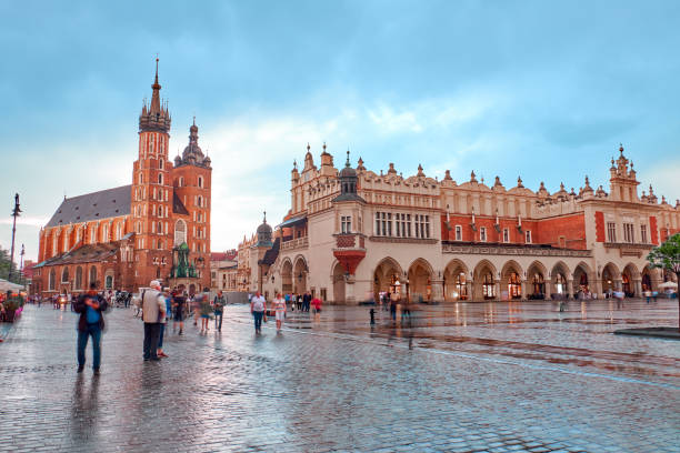 istock St. Mary's Basilica, Krakow 1073239198