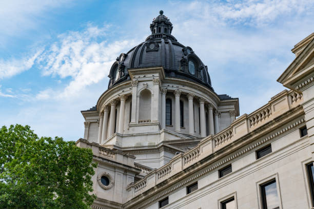 istock South Dakota Capital Building Dome 1073448218