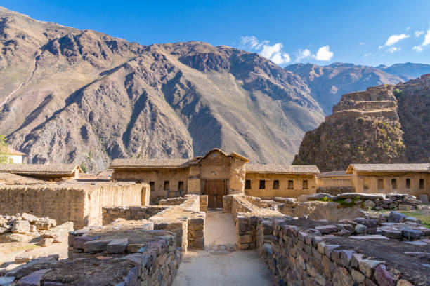 Ollantaytambo Ruins in Sacred Valley of Peru View of Ollantaytambo Ruins in Sacred Valley of Peru urubamba province stock pictures, royalty-free photos & images