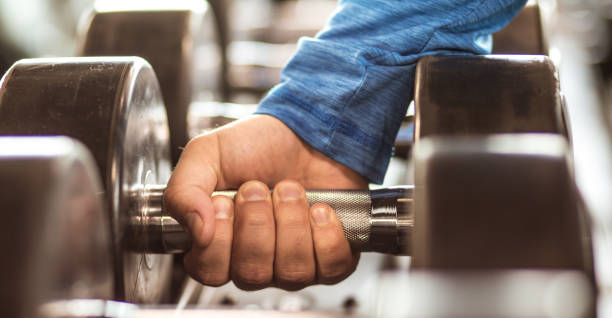 istock Strengthen the muscles. 1073573418
