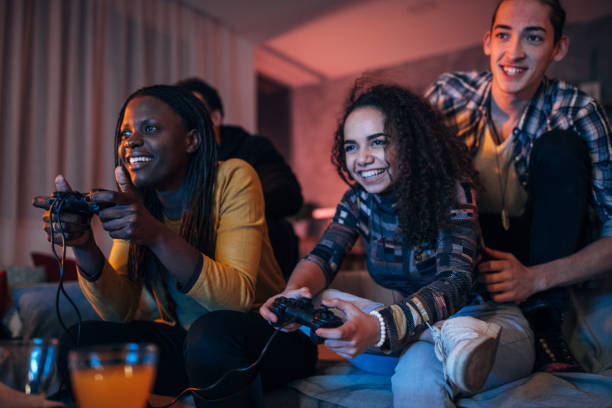 istock Friends playing video games 1073624232