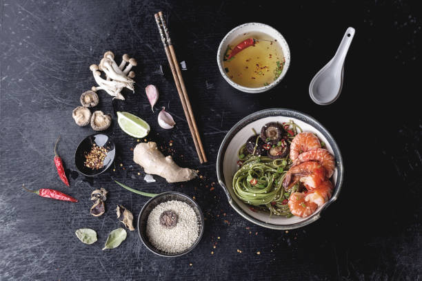 istock Green tea soba noodles with shrimp 1073627810