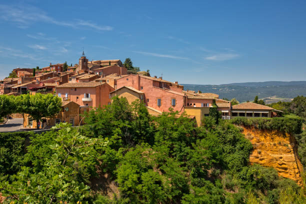 istock The small village of Roussillon. 1073730746