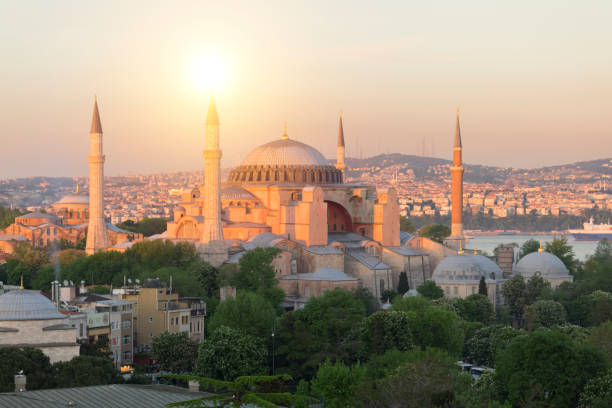 istock Magnificent views of Istanbul 1073790580