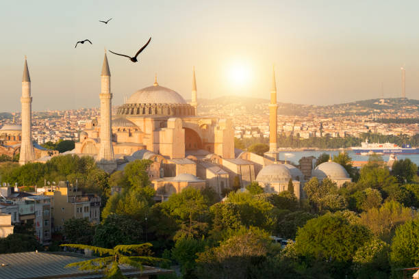 istock Magnificent views of Istanbul 1073791562