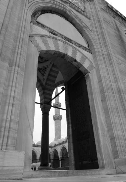 istock Minaret welcoming you 1073915696