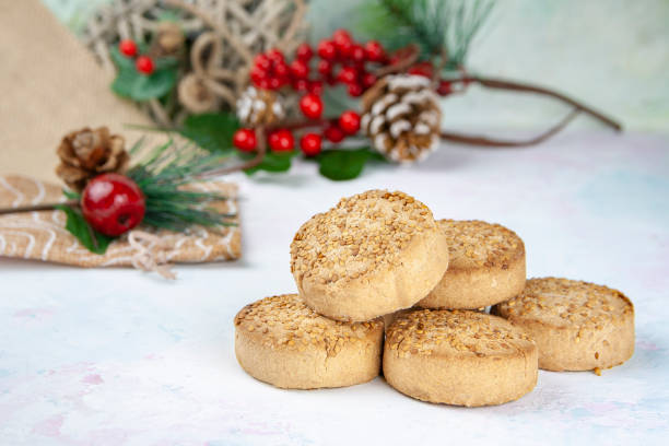 christmas sweets typical spanish - cookie christmas shortbread food imagens e fotografias de stock