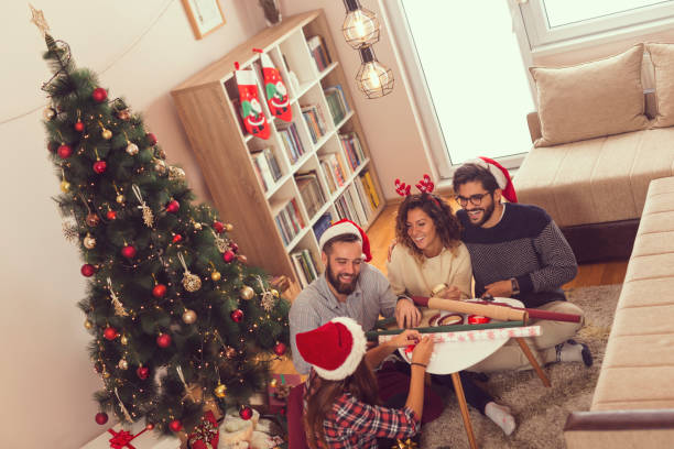istock Wrapping Christmas gifts 1073985704