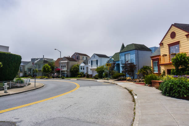 istock San Francisco residential street 1074056418