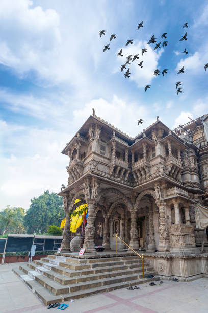 Hutheesing Jain Temple