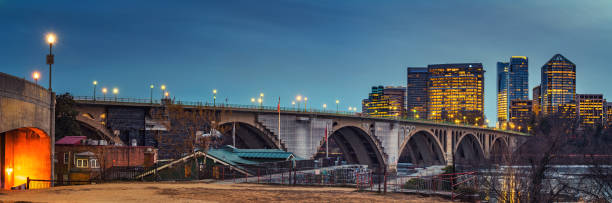istock Key bridge at night in Washington DC 1074143866