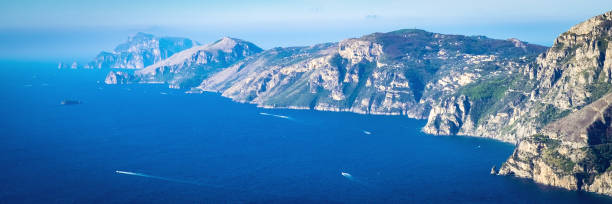 mediterranean sea and coast of sorrentine peninsula. panoramic image, banner. - sorrentine peninsula imagens e fotografias de stock