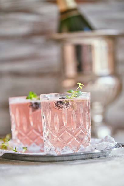 istock Blackberry Thyme Champagne Cocktail 1074506594