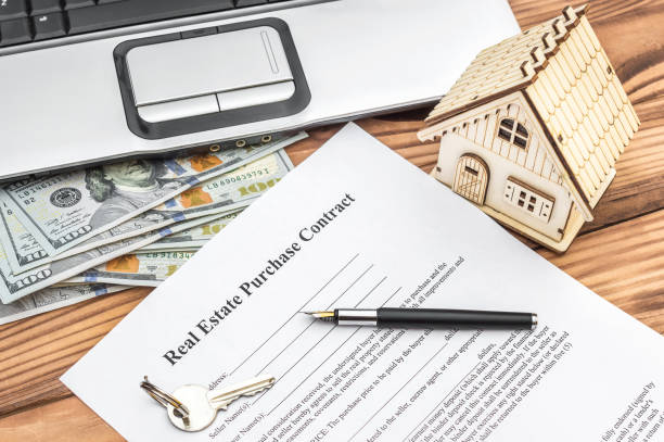 istock Real estate purchase contract at the office workplace. 1074520992