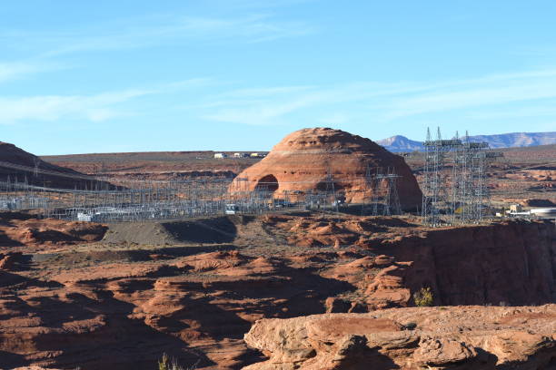 Electric transmission towers near the Glen Canyon Dam in Page, Arizona-USA Electric transmission towers near the Glen Canyon Dam in Page, Arizona-USA glen canyon dam stock pictures, royalty-free photos & images