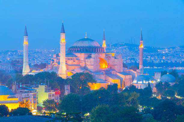istock Super Blue Blood Moon Behind Sultanahmet Mosque in Istanbul, Turkey 1074775236