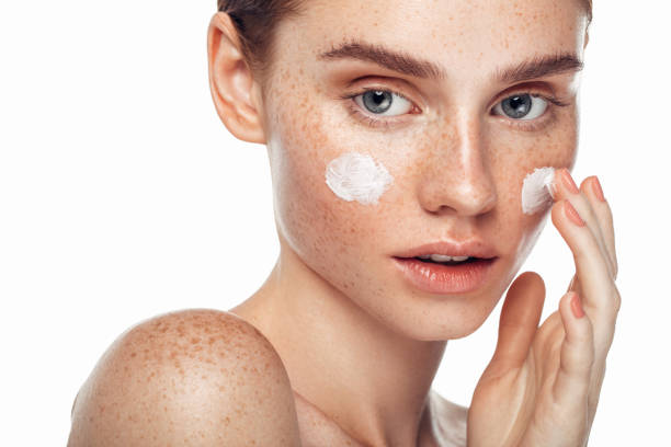 istock Girl inflicting cream 1074787460
