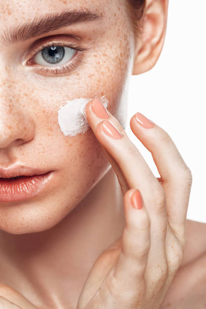 istock Girl inflicting cream 1074789530