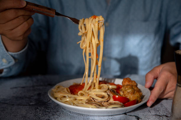 meat ball and mushroom spaghetti