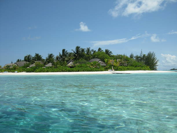 istock Sri Lanka and Maldives 1074850194