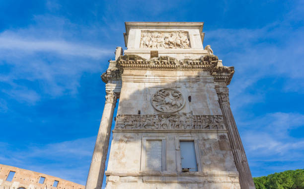 istock Arch of Constantine in Rome, Italy 1074907810