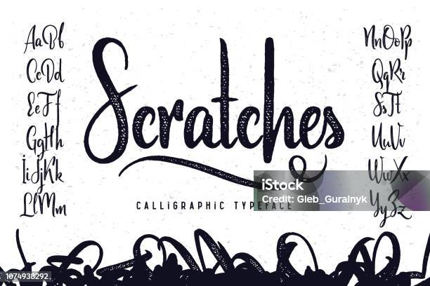 Carattere Di Script Artigianale Vintage Chiamato Scratches - Immagini vettoriali stock e altre immagini di Carattere tipografico